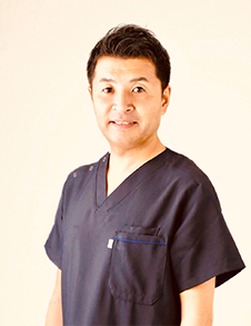 みたか駅前鍼灸整骨院 院長 阿部繕吉